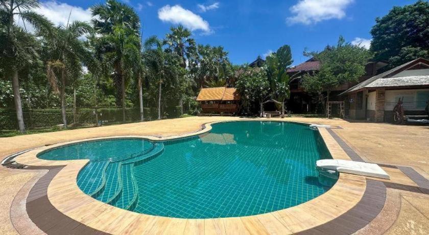 Siam River Resort Chaiyaphum Bagian luar foto