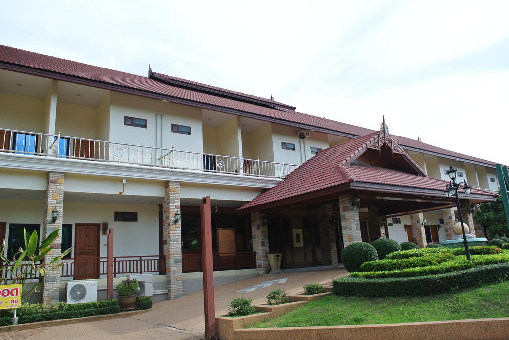 Siam River Resort Chaiyaphum Bagian luar foto